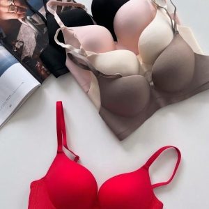 Ultra-Comfort Seamless Push-Up Bra – Wireless & Soft Padded Everyday Wear