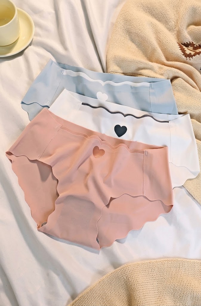 Cute Heart Print Seamless Panties – Soft Stretch Comfort