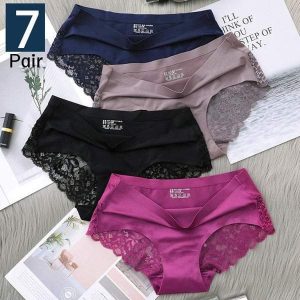 Soft & Breathable Seamless Mid-Rise Lace Briefs
