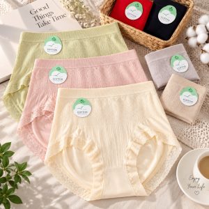 Comfortable High-Waist Seamless Cotton Panties with Lace